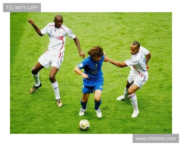 15号球衣足球明星的传奇故事与辉煌成就揭秘 15号球衣足球明星的传奇故事与辉煌成就揭秘